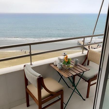 Larnaca Room, 50M To The Finikoudes Beach 外观 照片