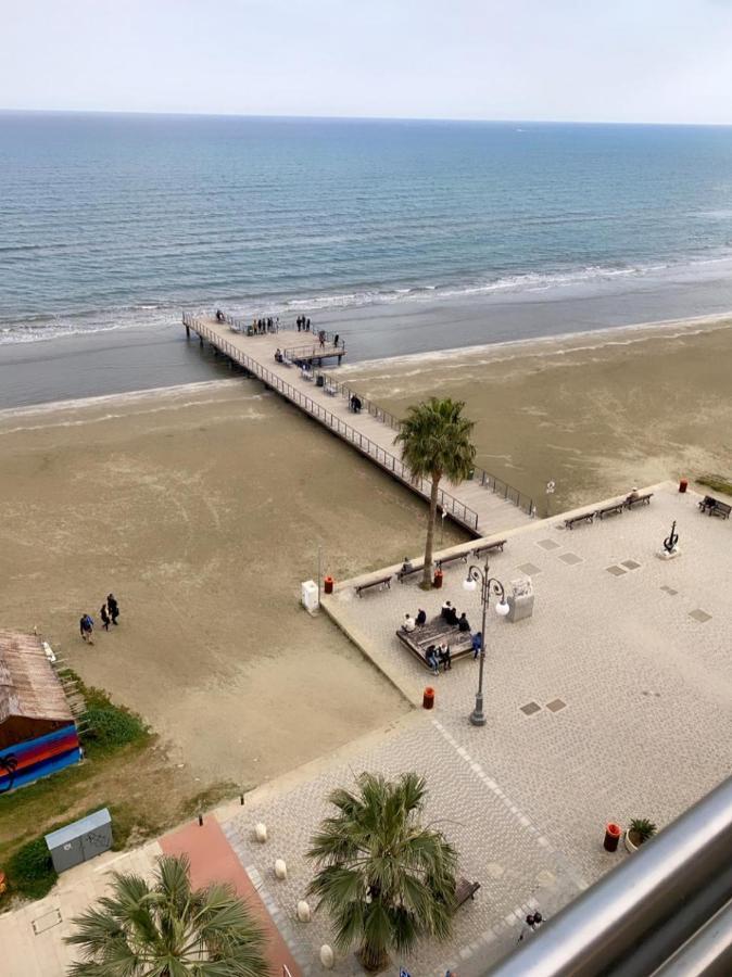Larnaca Room, 50M To The Finikoudes Beach 外观 照片